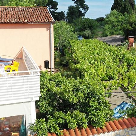 Holiday House Danica Banjole Exterior photo