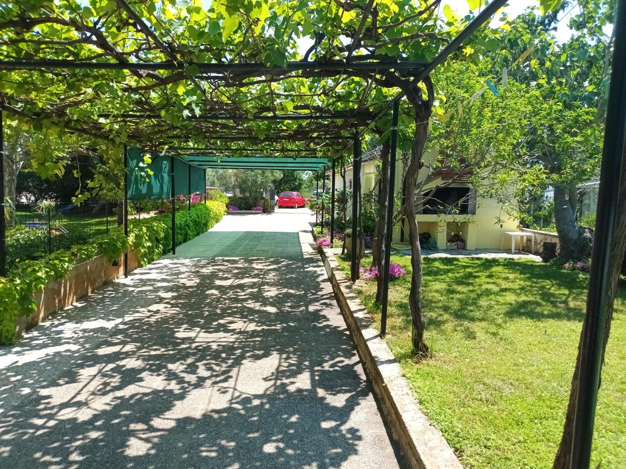 Holiday House Danica Banjole Exterior photo