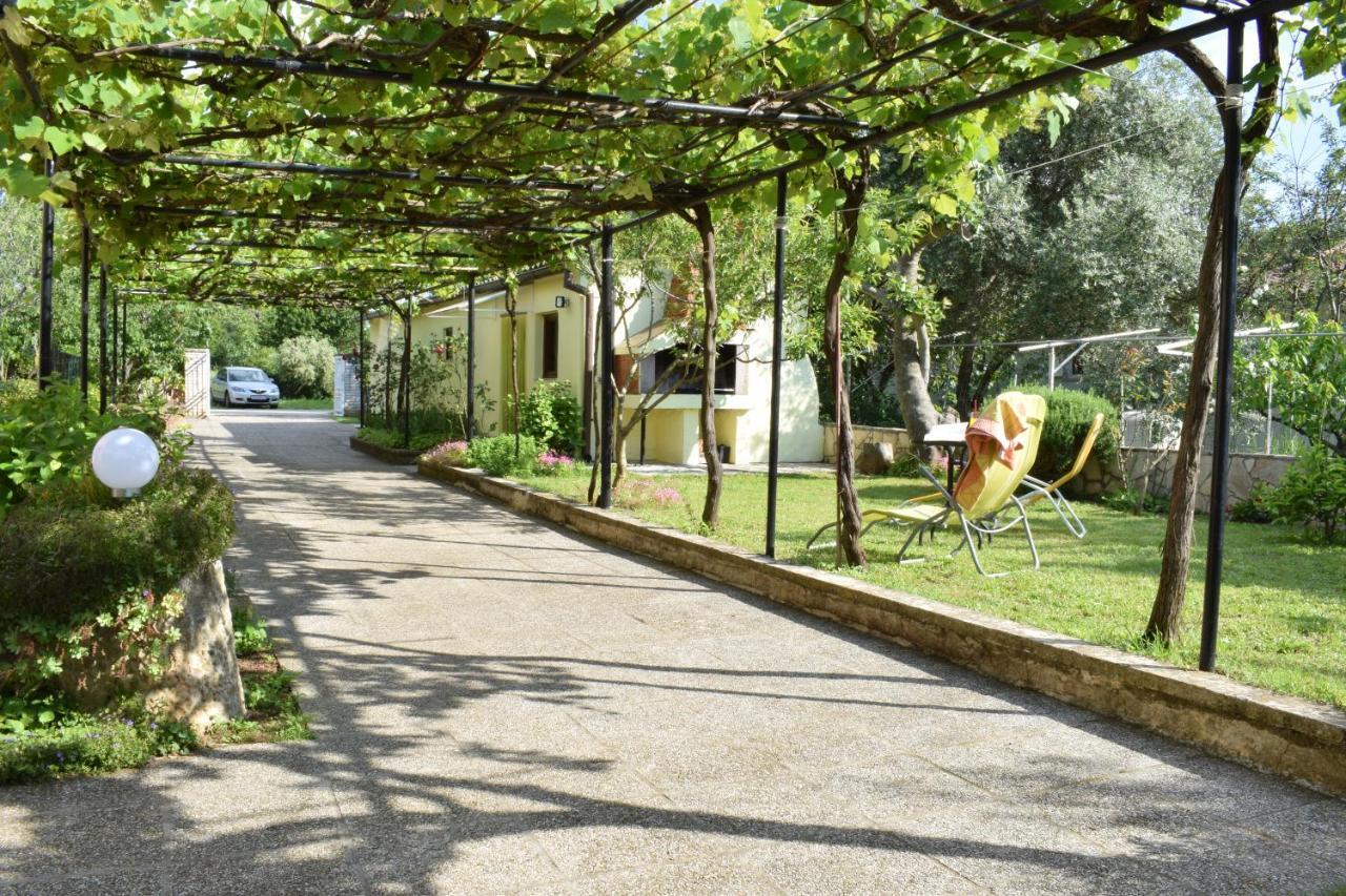 Holiday House Danica Banjole Exterior photo